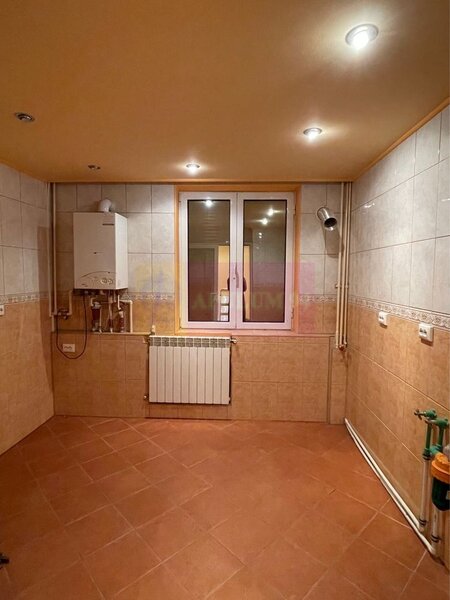Vanzare apartament 3 camere in zona Ozana